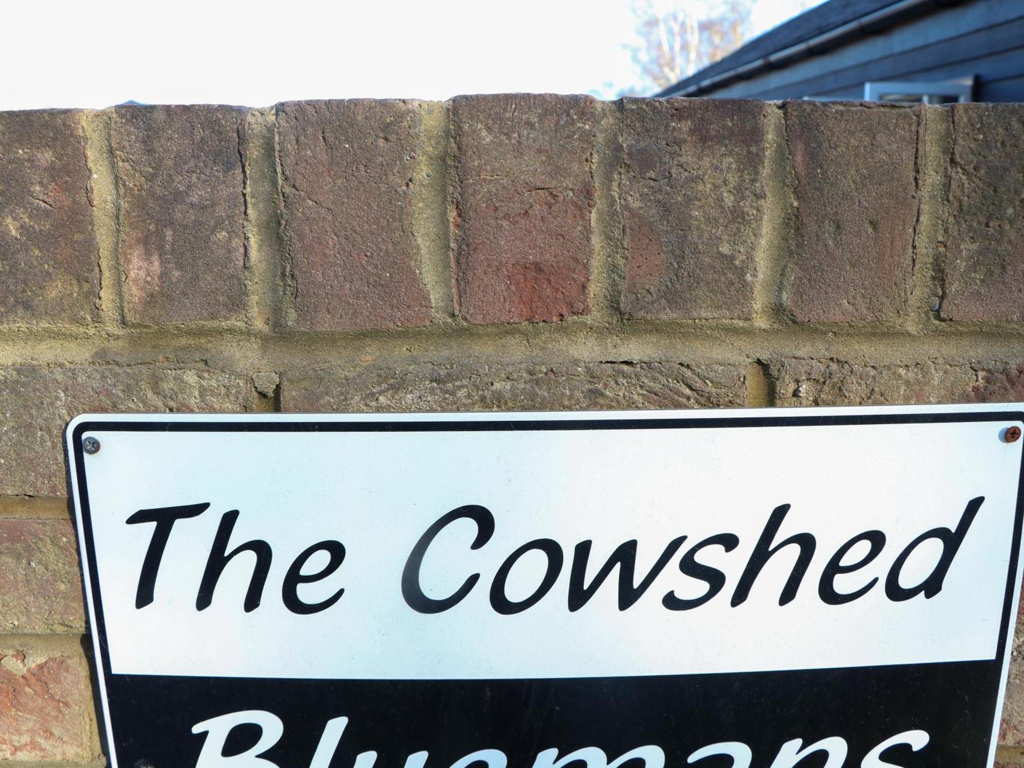 The Cowshed Villa Battle Luaran gambar